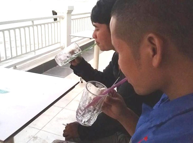 Ống hút làm từ… bột: Cận cảnh quy trình sản xuất - ảnh 11